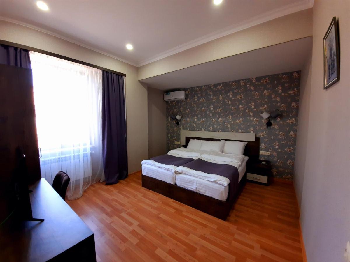 Cherry Garden Boutique Hotel Jechegnadzor Buitenkant foto