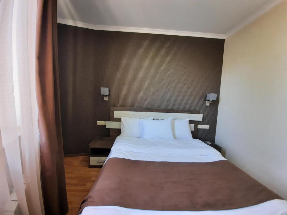Cherry Garden Boutique Hotel Jechegnadzor Buitenkant foto