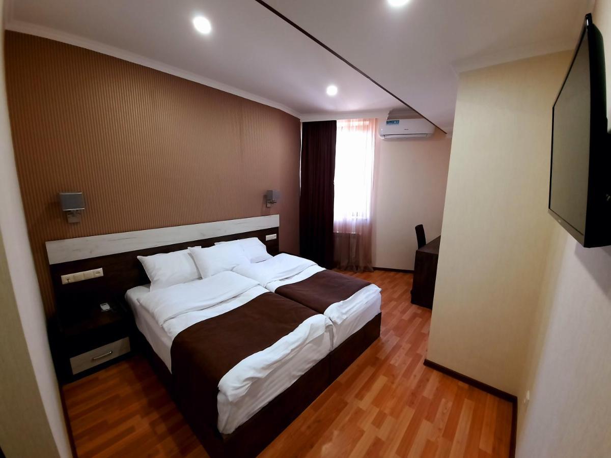 Cherry Garden Boutique Hotel Jechegnadzor Buitenkant foto