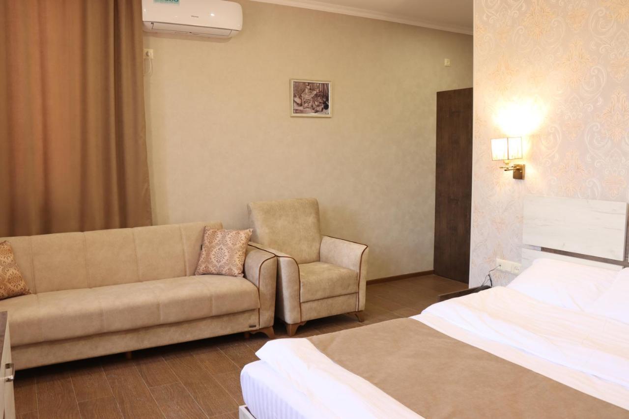 Cherry Garden Boutique Hotel Jechegnadzor Buitenkant foto